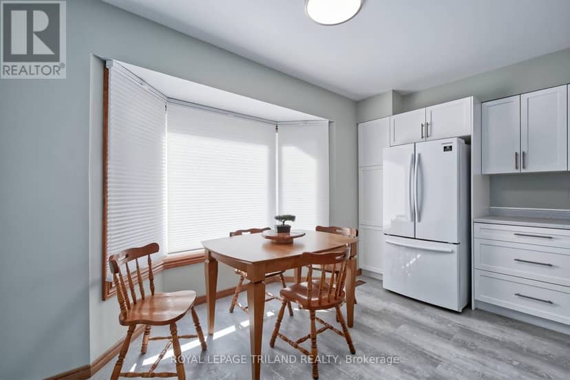 1662 Attawandaron Road, London North, photo 4