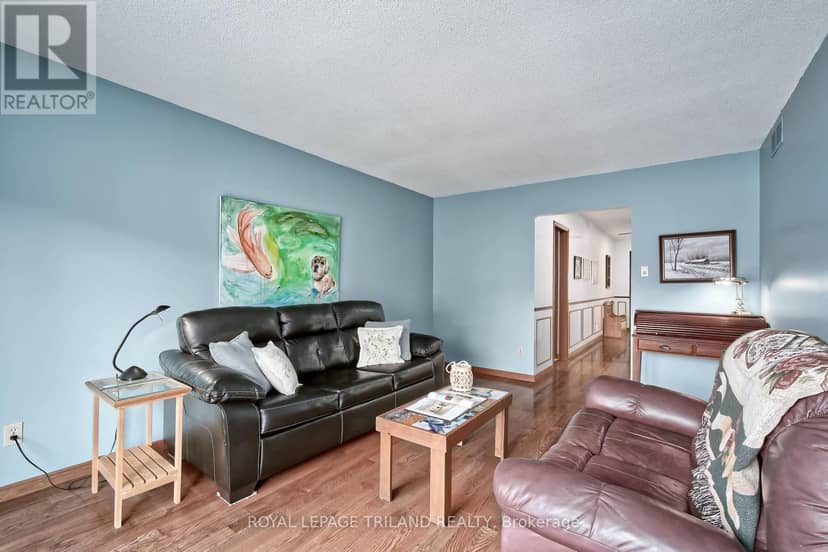 1662 Attawandaron Road, London North, photo 5
