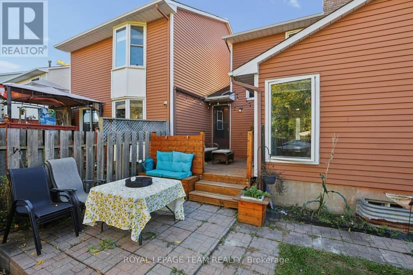 1133 St Emmanuel Terrace — photo 28 of 40