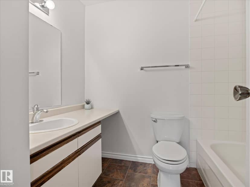 #301 55 Akins Dr NW — photo 17 of 24