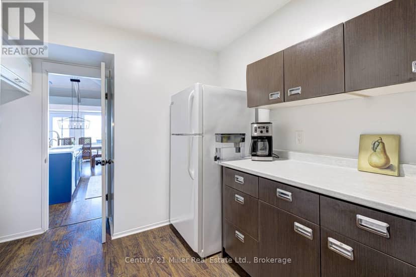 50 Greensview Drive — photo 18 of 40