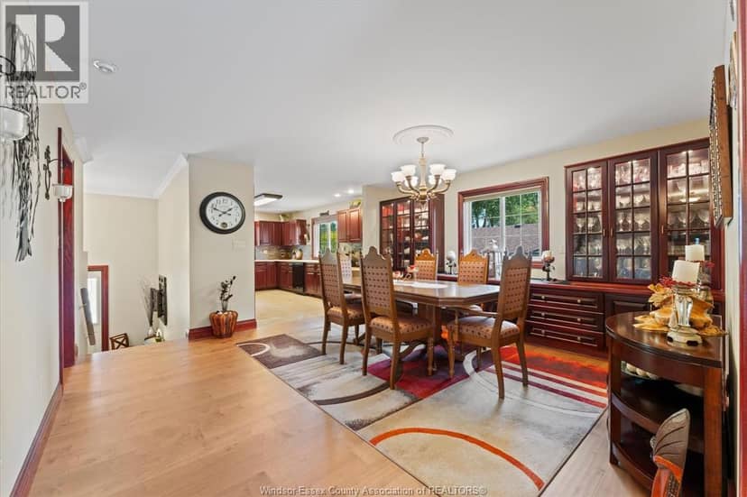 270 Irwin AVENUE, Essex, photo 3