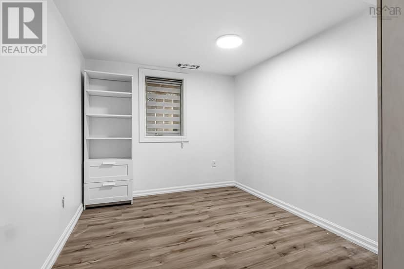 3581 Acadia Street — photo 12 of 39
