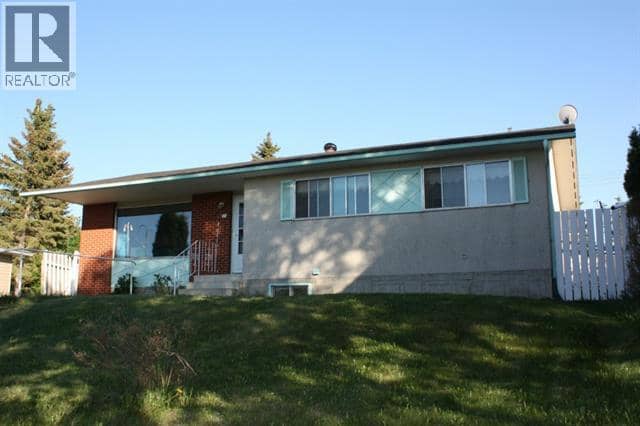 51 Lakeview Crescent — photo 22 of 22