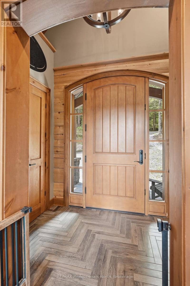 1666 Beaumont Drive — photo 7 of 40