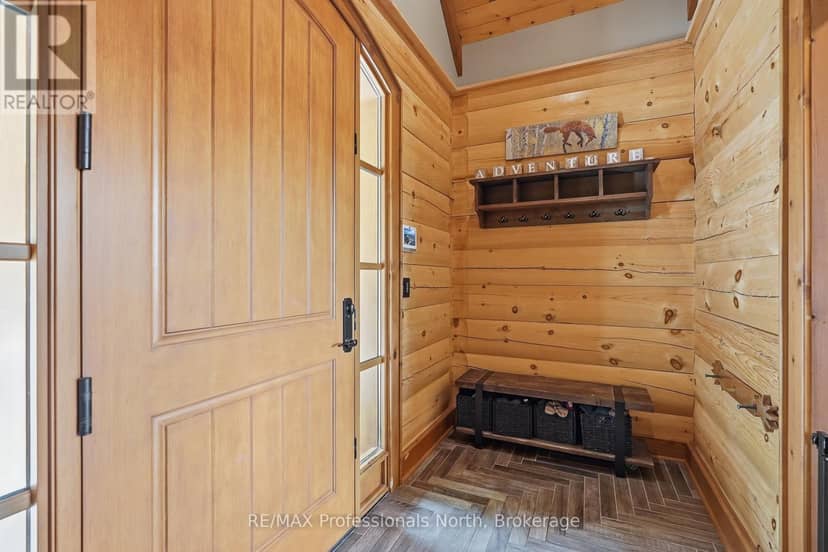 1666 Beaumont Drive — photo 8 of 40