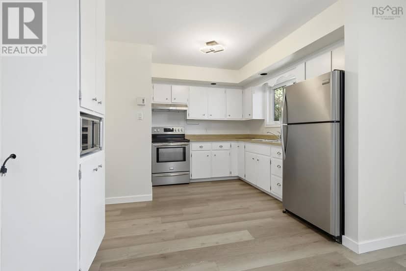 54 Wynn Castle Drive — photo 13 of 40