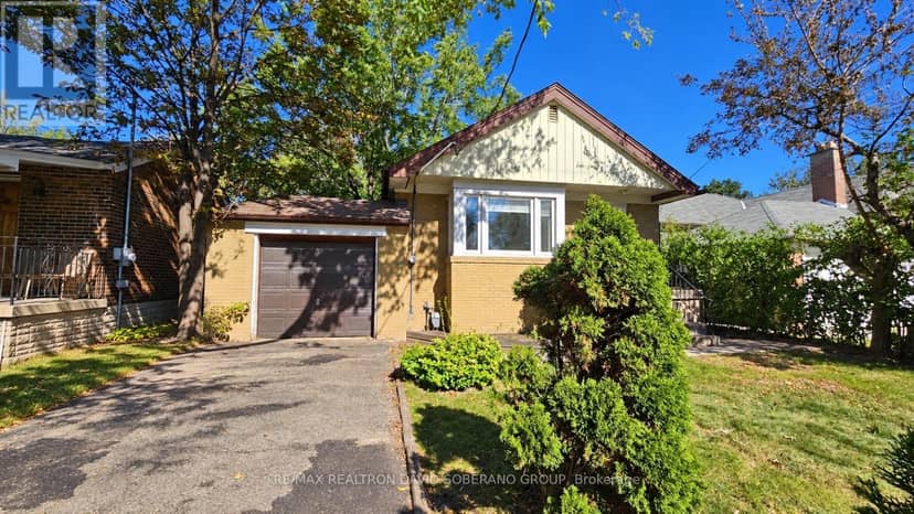 122 McGillivray Avenue, Toronto, photo 2