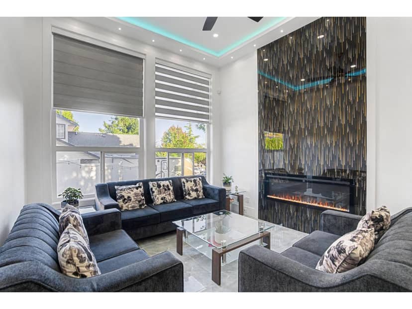 16035 10A AVENUE, Surrey, photo 4