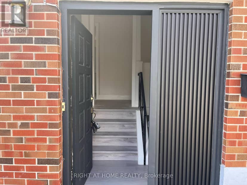 32 Brimorton Drive — photo 2 of 11