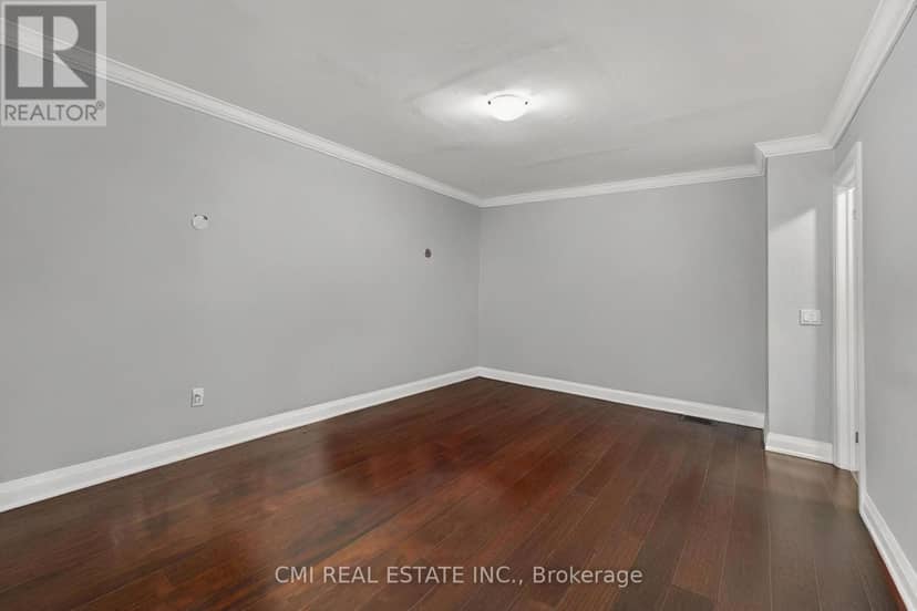 22 Jeavons Avenue — photo 18 of 32