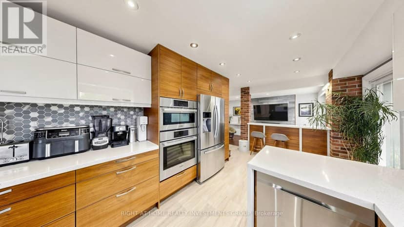 86 Burling Place — photo 16 of 40