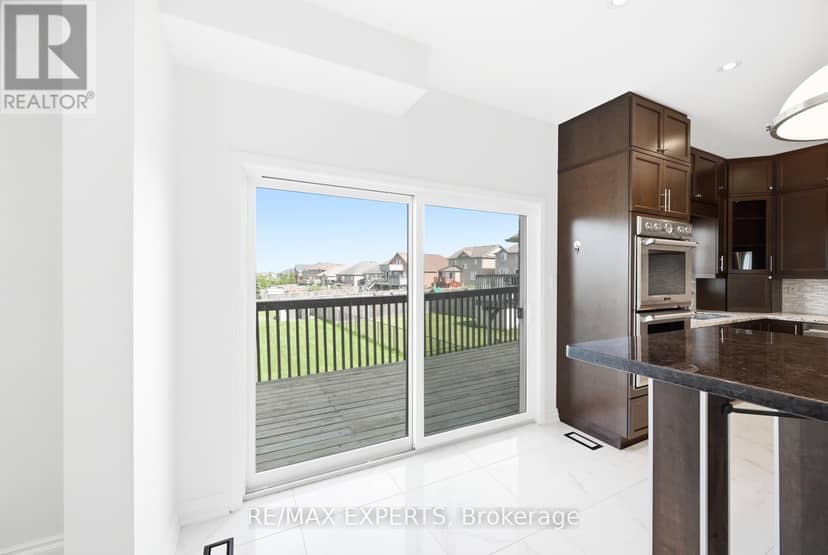 2071 Gibson Street — photo 12 of 40