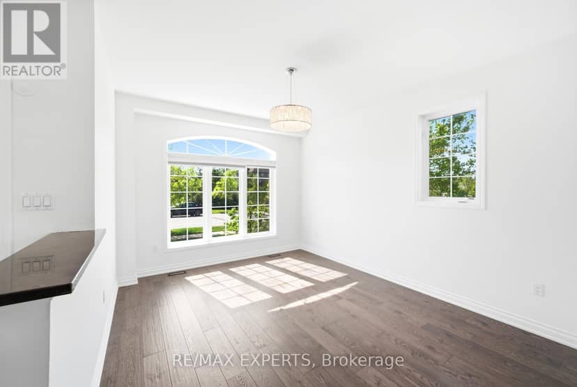 2071 Gibson Street, Innisfil, photo 3