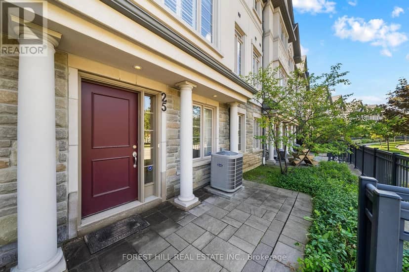 25 Beverley Glen Boulevard, Vaughan, photo 2