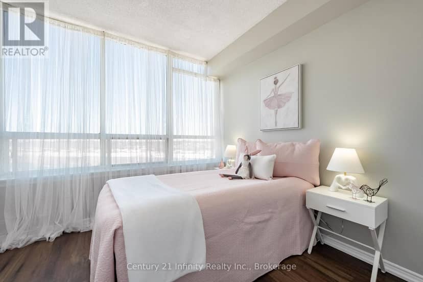 1206 - 5 Greystone Walk Drive — photo 10 of 29