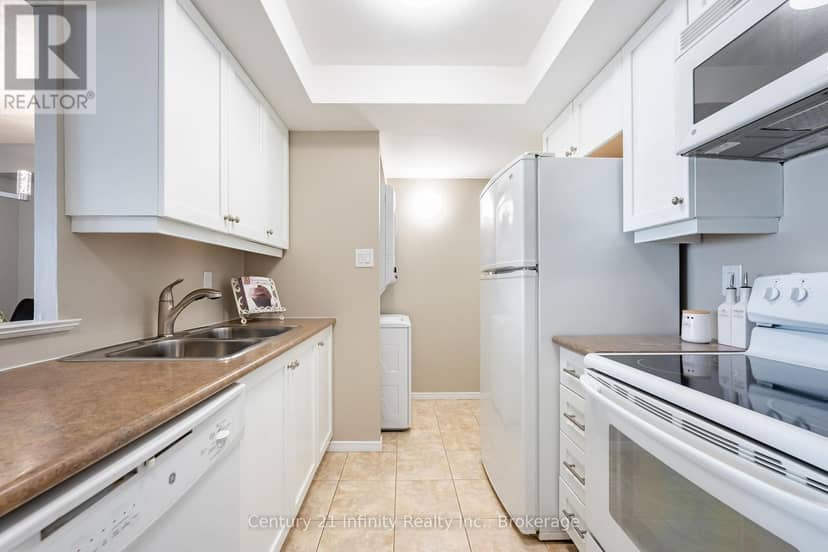 1206 - 5 Greystone Walk Drive — photo 3 of 29