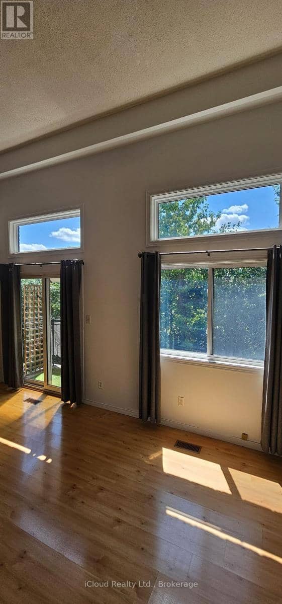 36 - 36 Dawson Crescent, Brampton, photo 4