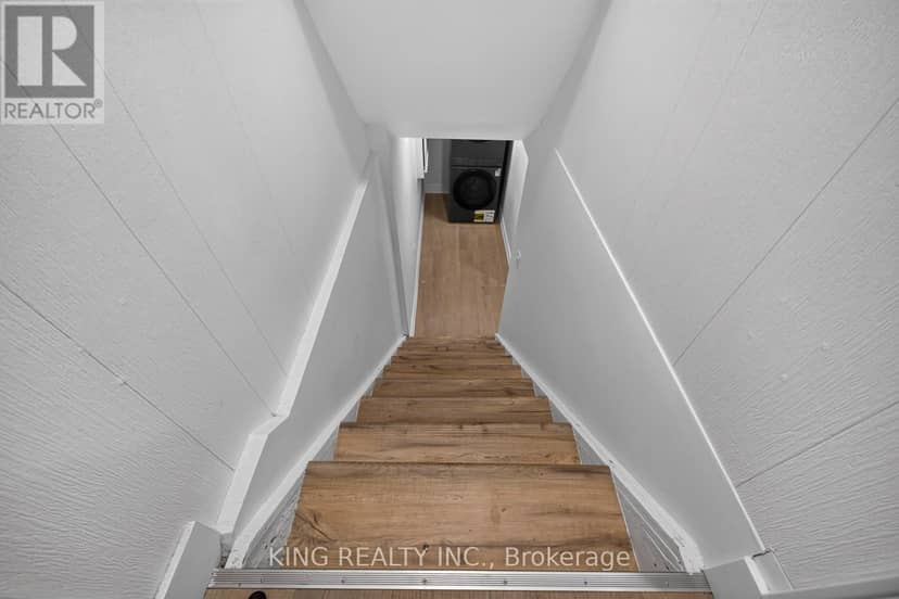35 Hewko Street — photo 32 of 40