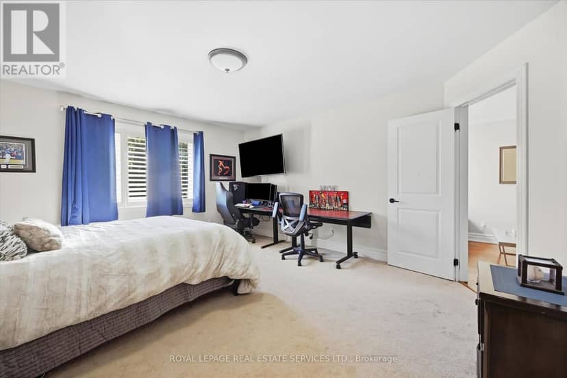 340 Oakridge Court — photo 35 of 40