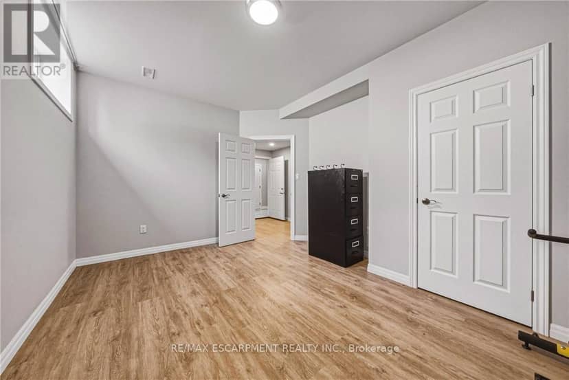 602 Cochrane Road — photo 31 of 40