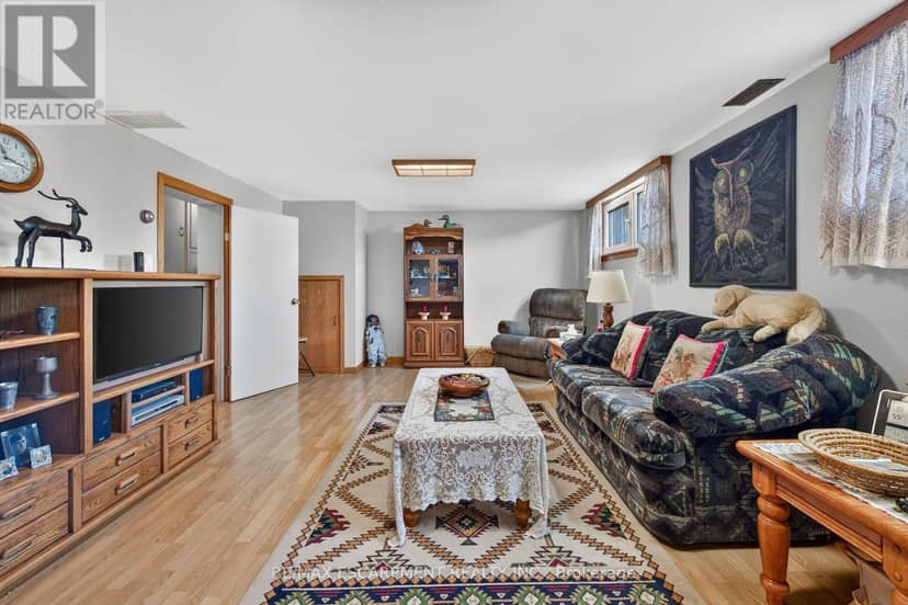 994 Barton Street — photo 31 of 40