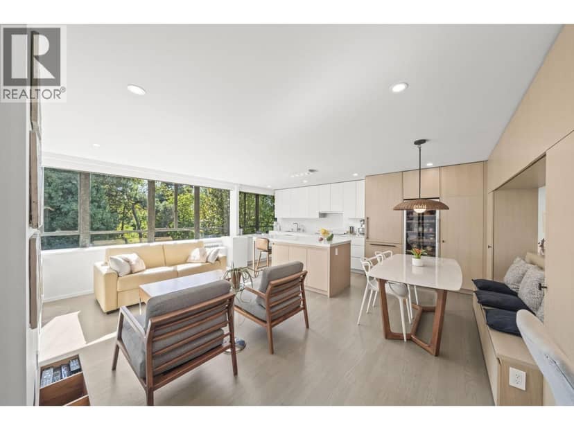 817 1445 Marpole Avenue, Vancouver, photo 5