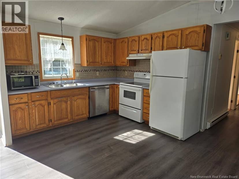 481 Bonney Road — photo 4 of 25