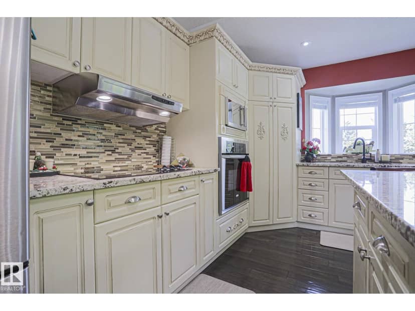 3815 41 ST NW NW — photo 36 of 40
