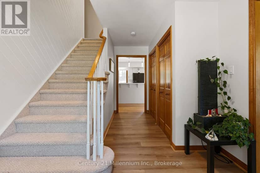 449 6th Avenue W — photo 16 of 40