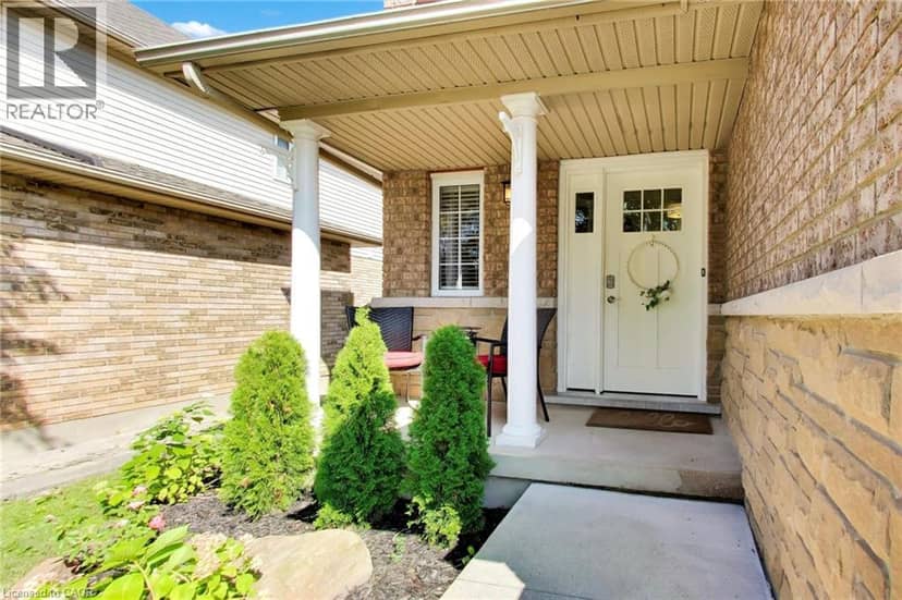 38 UDELL Way, Grimsby, photo 2