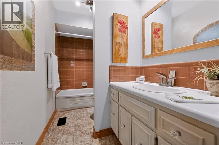 80 GLENDA JANE Drive — photo 24 of 40