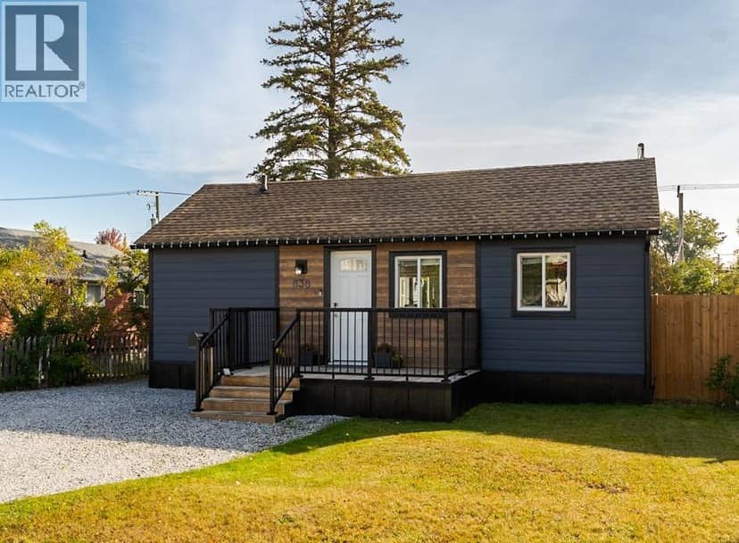 838 DOUGLAS STREET, Prince George