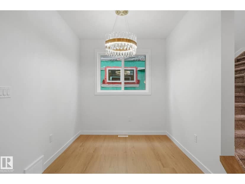 11 Tilia PL — photo 16 of 40