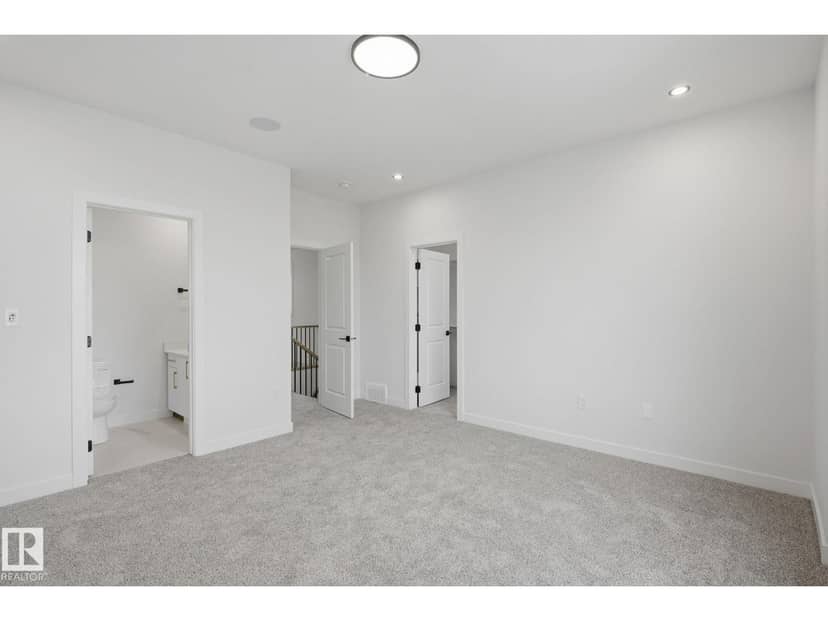 11 Tilia PL — photo 23 of 40
