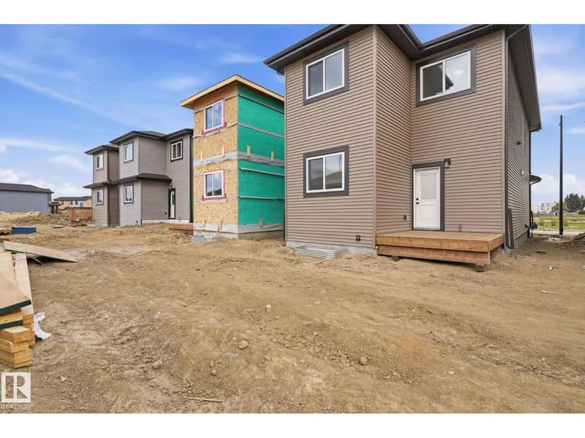 11 Tilia PL — photo 31 of 40