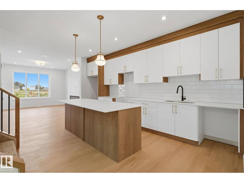 11 Tilia PL — photo 9 of 40