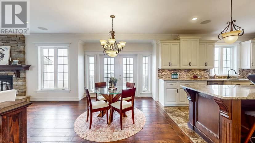 115 Ridgewood Drive — photo 8 of 40