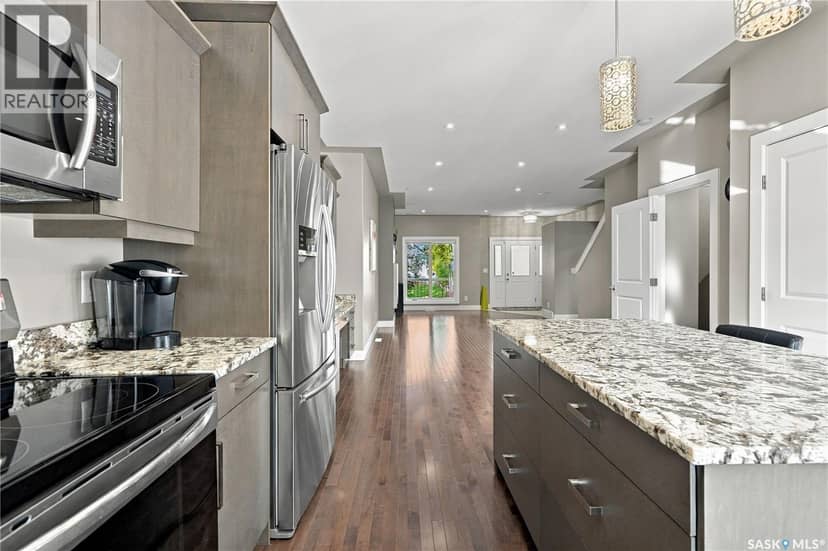 1413 Cairns AVENUE — photo 20 of 40