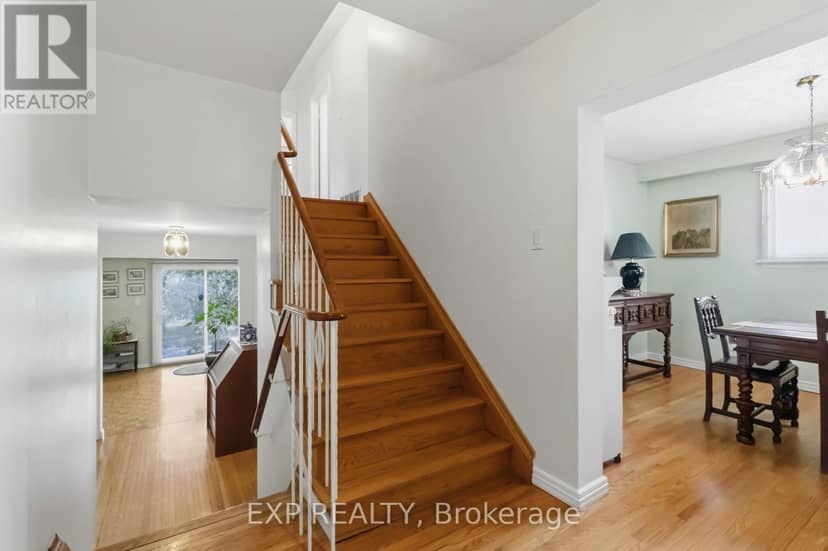 152 Hilda Avenue — photo 13 of 40