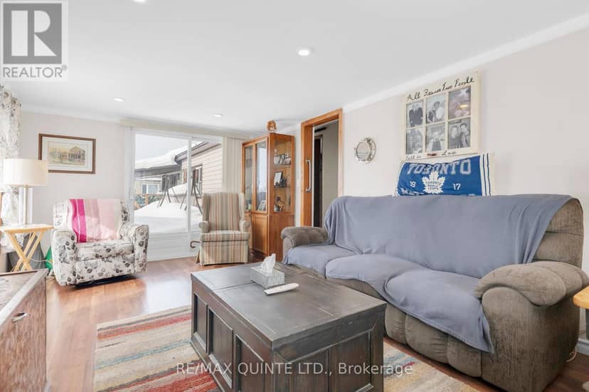 56 - 311 Dundas Street — photo 13 of 16