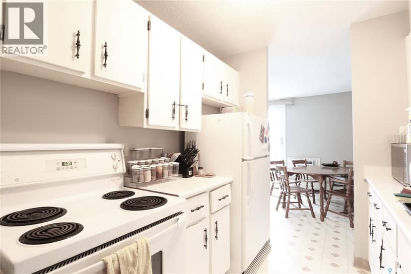 24 31 Centennial STREET, Regina, photo 8