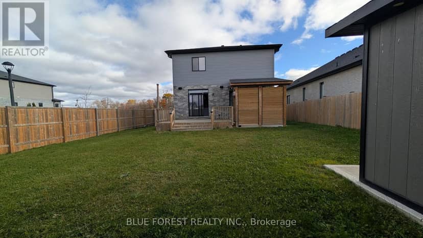 3319 Regiment Road — photo 36 of 38
