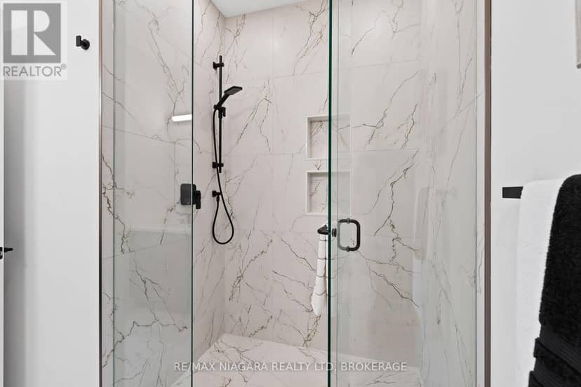 16 Accursi Crescent — photo 29 of 40