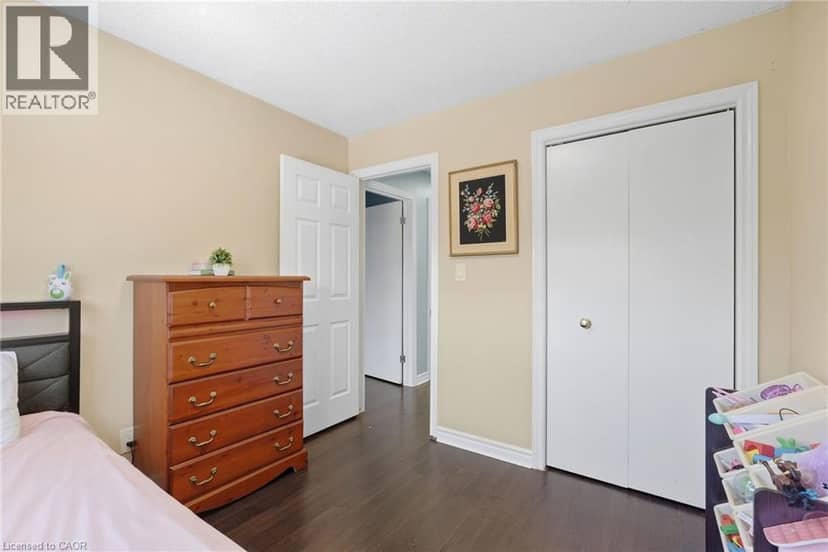 34 GRANTHAM Avenue S — photo 30 of 40