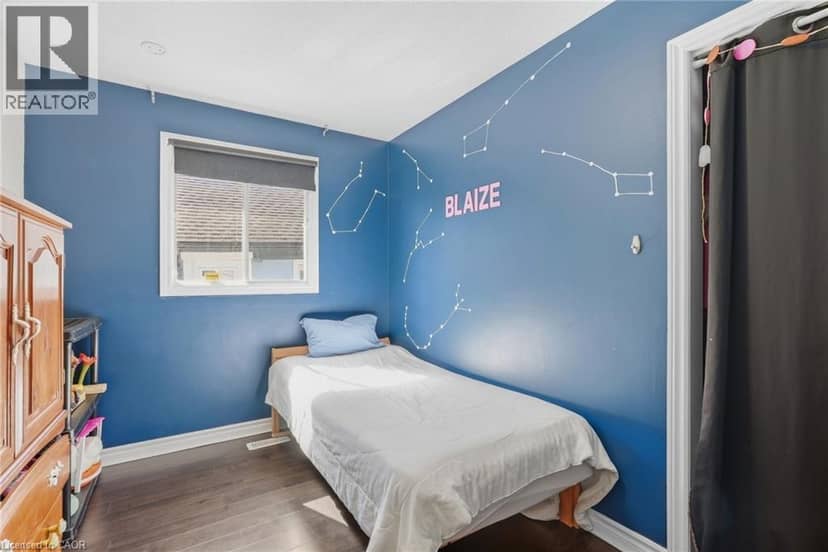 34 GRANTHAM Avenue S — photo 31 of 40