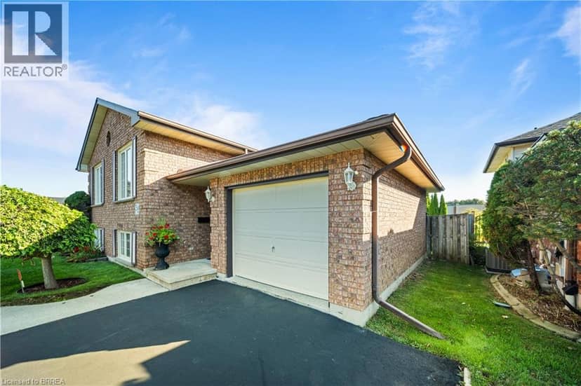 58 OLIVETREE Road, Brantford, photo 3