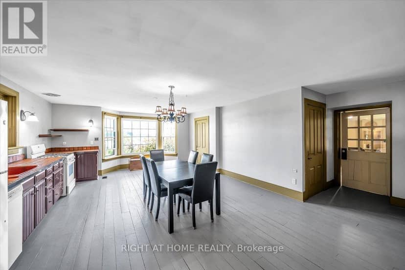 1320 King Street — photo 17 of 40
