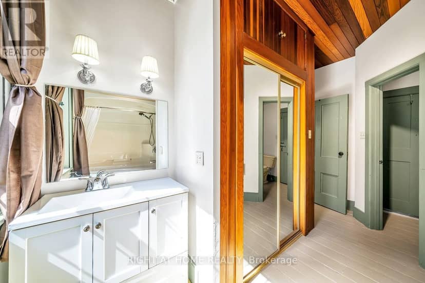 1320 King Street — photo 22 of 40