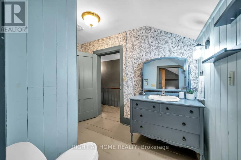 1320 King Street — photo 35 of 40